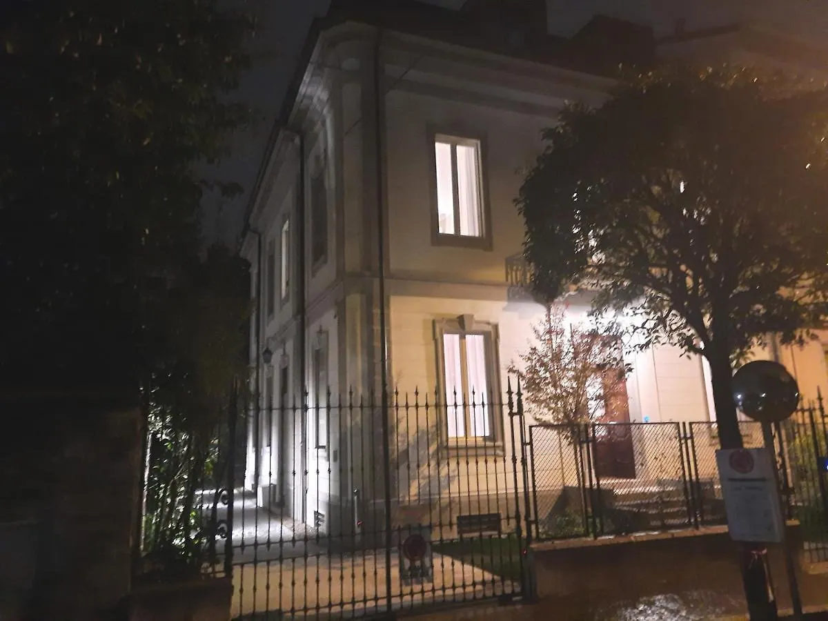 Santagata Bed&Breakfast Como 0*,