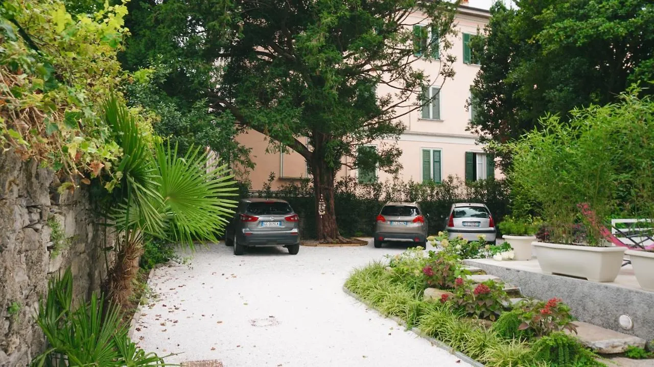 Santagata Bed&Breakfast Como Guest house