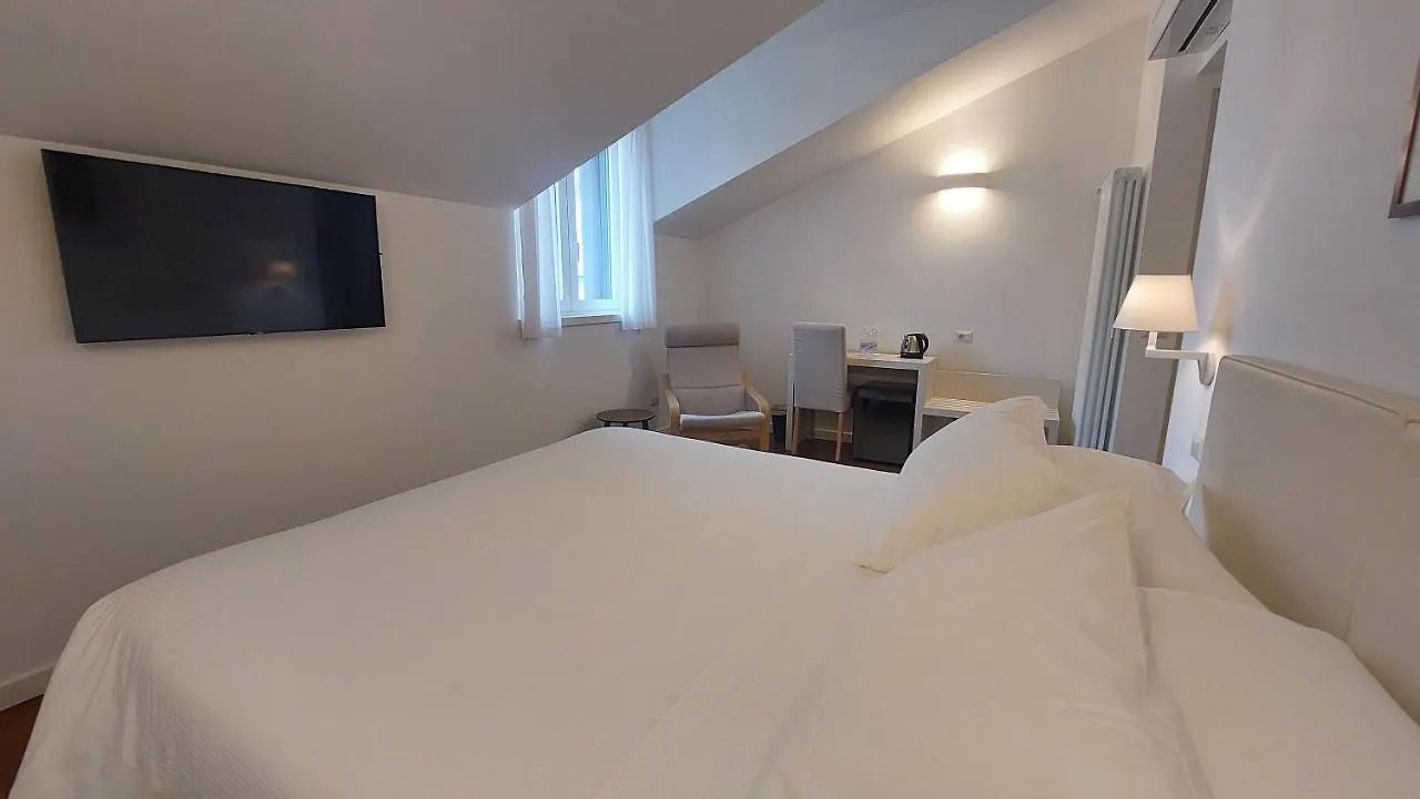 Guest house Santagata Bed&Breakfast Como