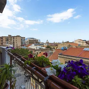 Stella Maris 4*, Palermo Italië