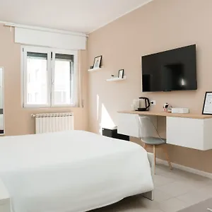 Appartamento Dieci By Comorooms, Côme